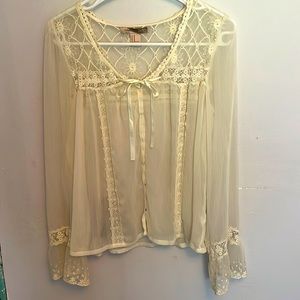 Beautiful lace blouse!